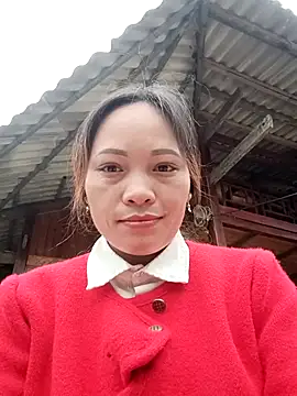 huhu-sexxy online show from November 24, 2025, 1:16 am