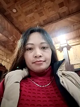 huhu-sexxy online show from November 27, 2025, 10:17 am