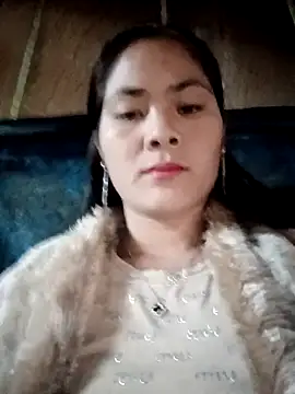 Snapshot of Lyssa-a chatting on November 1, 2025, 2:46 am Lyssa-a online show from November 1, 2025, 2:46 am