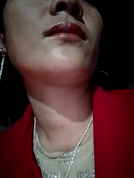 Snapshot of Lyssa-a chatting on November 6, 2025, 11:26 pm Lyssa-a online show from November 6, 2025, 11:26 pm