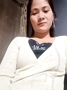 Snapshot of Lyssa-a chatting on November 13, 2025, 1:26 am Lyssa-a online show from November 13, 2025, 1:26 am