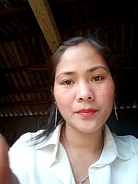 Snapshot of Lyssa-a chatting on November 15, 2025, 1:36 am Lyssa-a online show from November 15, 2025, 1:36 am