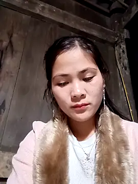 Snapshot of Lyssa-a chatting on November 19, 2025, 2:50 pm Lyssa-a online show from November 19, 2025, 2:50 pm