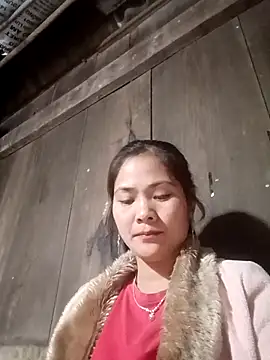 Snapshot of Lyssa-a chatting on December 1, 2025, 1:21 am Lyssa-a online show from December 1, 2025, 1:21 am