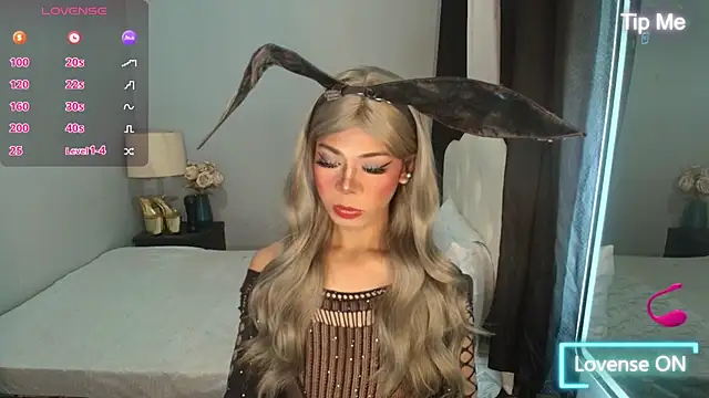 Snapshot of NicoleAshleyxxx chatting on October 19, 2025, 11:22 am NicoleAshleyxxx online show from October 19, 2025, 11:22 am