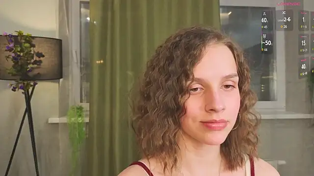 Snapshot of StephnieRecuparo chatting on November 14, 2025, 2:38 pm StephnieRecuparo online show from November 14, 2025, 2:38 pm