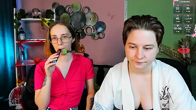 Snapshot of evalora_vei chatting on October 20, 2025, 5:52 am evalora vei online show from October 20, 2025, 5:52 am