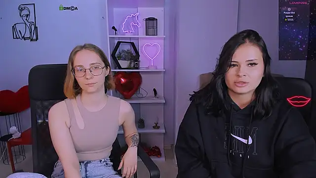 Snapshot of evalora_vei chatting on November 13, 2025, 8:19 pm evalora vei online show from November 13, 2025, 8:19 pm