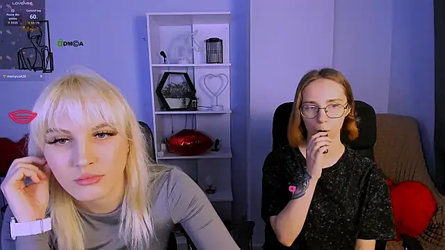 Snapshot of evalora_vei chatting on November 23, 2025, 8:19 pm evalora vei online show from November 23, 2025, 8:19 pm