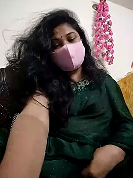 Snapshot of Hot_Boude chatting on October 14, 2025, 6:31 pm Hot Boude online show from October 14, 2025, 6:31 pm