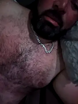 Snapshot of Motoboy100 chatting on December 21, 2025, 2:51 am Motoboy100 online show from December 21, 2025, 2:51 am