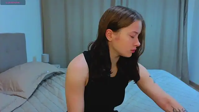 JonDatko online show from November 25, 2025, 4:23 am