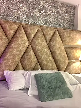 Snapshot of SsexCouplee chatting on November 20, 2025, 5:01 pm SsexCouplee online show from November 20, 2025, 5:01 pm