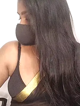 Snapshot of tamil_poongani chatting on October 15, 2025, 5:46 pm tamil poongani online show from October 15, 2025, 5:46 pm