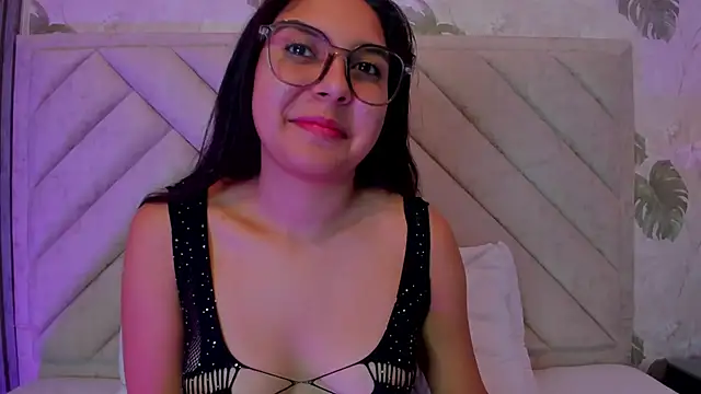 Lexy-Sweet1 online show from November 6, 2025, 4:13 am