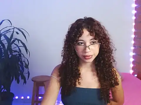 Medussa3033 online show from October 16, 2025, 10:44 pm