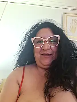 Snapshot of Caritovivi chatting on October 16, 2025, 5:41 am Caritovivi online show from October 16, 2025, 5:41 am