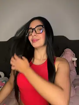 MiaSofia   online show from November 2, 2025, 3:53 am