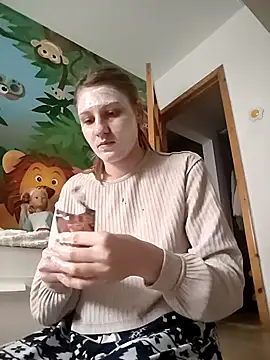 Snapshot of SandyCassie chatting on October 16, 2025, 10:16 am SandyCassie online show from October 16, 2025, 10:16 am