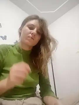 Snapshot of SandyCassie chatting on October 19, 2025, 4:35 am SandyCassie online show from October 19, 2025, 4:35 am