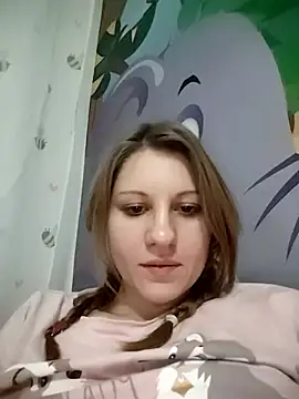 Snapshot of SandyCassie chatting on November 11, 2025, 10:10 pm SandyCassie online show from November 11, 2025, 10:10 pm