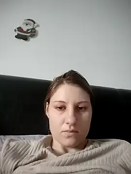 Snapshot of SandyCassie chatting on November 18, 2025, 6:18 am SandyCassie online show from November 18, 2025, 6:18 am