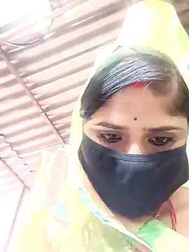 Rajni chauhan online show from November 14, 2025, 6:45 am