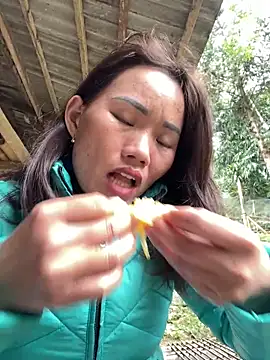 Snapshot of Saomai25 chatting on November 22, 2025, 7:51 am Saomai25 online show from November 22, 2025, 7:51 am