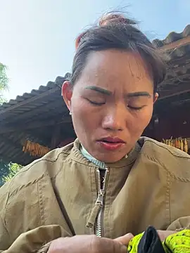 Snapshot of Saomai25 chatting on November 29, 2025, 8:28 am Saomai25 online show from November 29, 2025, 8:28 am