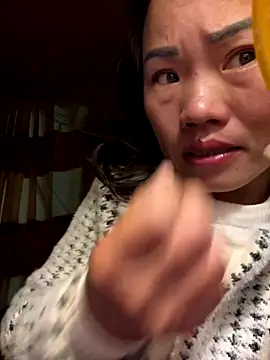 Snapshot of Saomai25 chatting on December 1, 2025, 9:42 pm Saomai25 online show from December 1, 2025, 9:42 pm