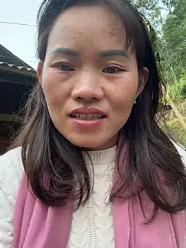 Snapshot of Saomai25 chatting on December 2, 2025, 9:47 am Saomai25 online show from December 2, 2025, 9:47 am