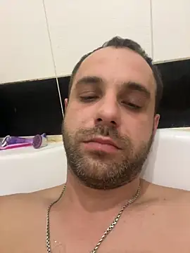 AndyLynn online show from November 14, 2025, 6:39 pm