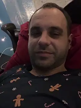 AndyLynn online show from November 27, 2025, 8:33 pm