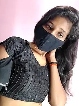 Snapshot of sweet_couple99 chatting on October 19, 2025, 3:07 am sweet couple99 online show from October 19, 2025, 3:07 am