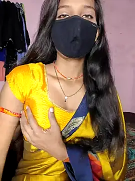 Snapshot of sweet_couple99 chatting on November 28, 2025, 1:41 am sweet couple99 online show from November 28, 2025, 1:41 am