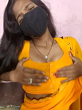 Snapshot of sweet_couple99 chatting on December 14, 2025, 7:25 am sweet couple99 online show from December 14, 2025, 7:25 am