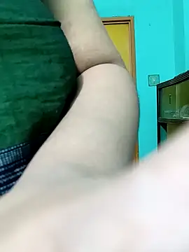 Porimoni22 online show from November 16, 2025, 11:43 pm