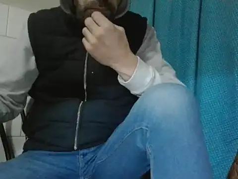 Snapshot of justmealex27 chatting on November 27, 2025, 1:13 pm justmealex27 online show from November 27, 2025, 1:13 pm