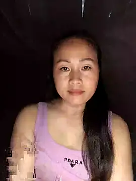 Snapshot of Spring-mky chatting on November 16, 2025, 3:45 am Spring-mky online show from November 16, 2025, 3:45 am