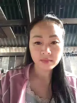 Snapshot of Spring-mky chatting on November 20, 2025, 1:28 am Spring-mky online show from November 20, 2025, 1:28 am