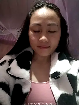 Snapshot of Spring-mky chatting on December 1, 2025, 10:15 pm Spring-mky online show from December 1, 2025, 10:15 pm