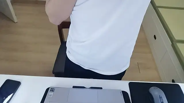 sexyboy-xiaoming online show from November 16, 2025, 12:33 pm