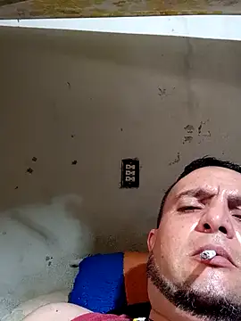 Snapshot of Cogelonregio chatting on October 22, 2025, 3:34 pm Cogelonregio online show from October 22, 2025, 3:34 pm