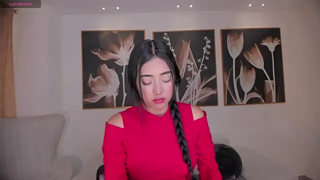 ScarlettBlaze  online show from November 27, 2025, 12:07 pm