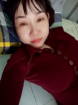 Ana-love2025 online show from October 28, 2025, 2:15 am