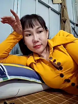 Ana-love2025 online show from November 3, 2025, 12:13 am