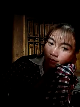 omai-ngot online show from November 15, 2025, 1:40 pm