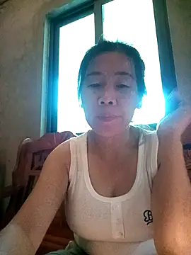 Snapshot of tabby-cat11 chatting on November 12, 2025, 1:11 pm tabby-cat11 online show from November 12, 2025, 1:11 pm