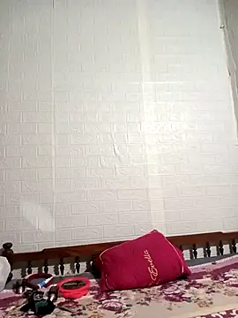 Snapshot of tabby-cat11 chatting on November 15, 2025, 2:24 pm tabby-cat11 online show from November 15, 2025, 2:24 pm