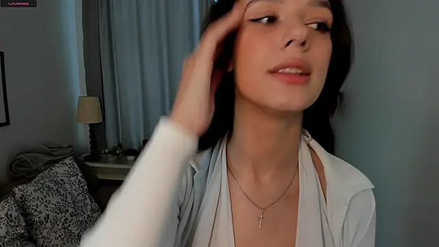 Snapshot of DemetraSadahiro chatting on November 1, 2025, 9:33 am DemetraSadahiro online show from November 1, 2025, 9:33 am